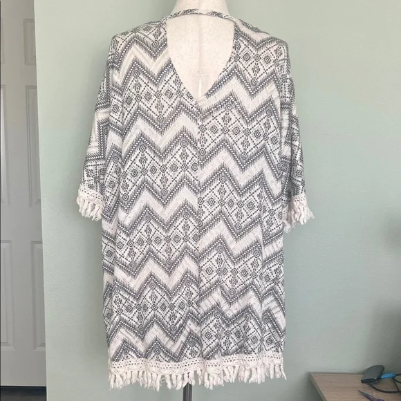 Cato Beige and Black Patterned Knit Poncho Style Sweater - Picture 5 of 6